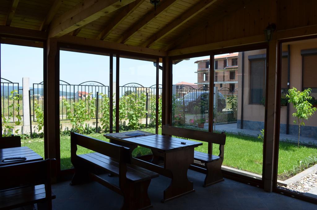 Guest House Georgievi Primorsko Eksteriør bilde